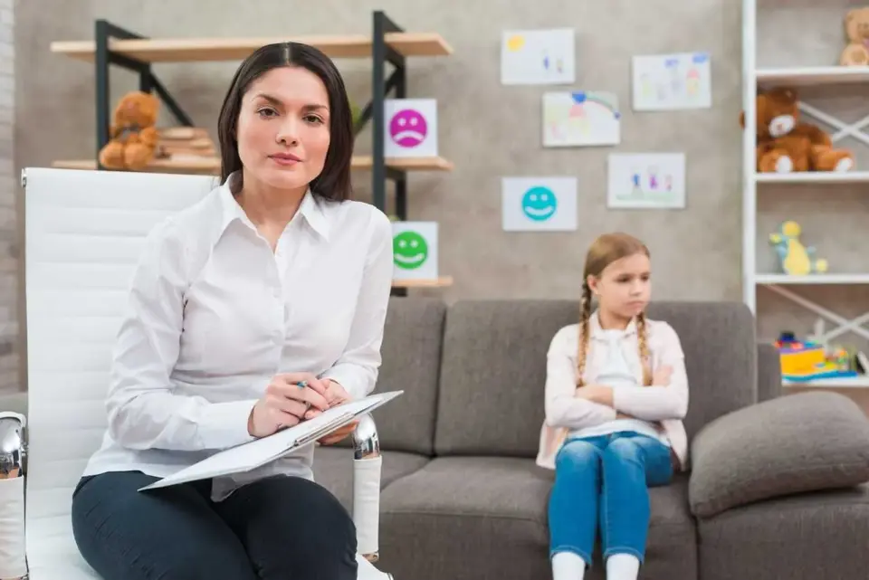 Psycholog w szkole - Czy potrzebne jest przygotowanie pedagogiczne?