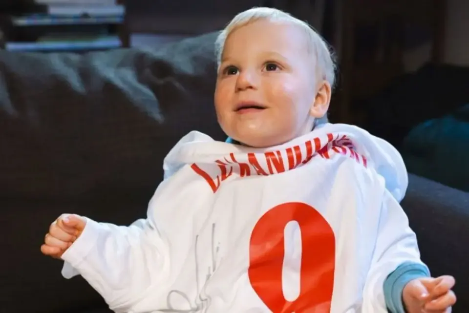 Zespół Angelmana - objawy, diagnoza i wsparcie. Sprawdź!