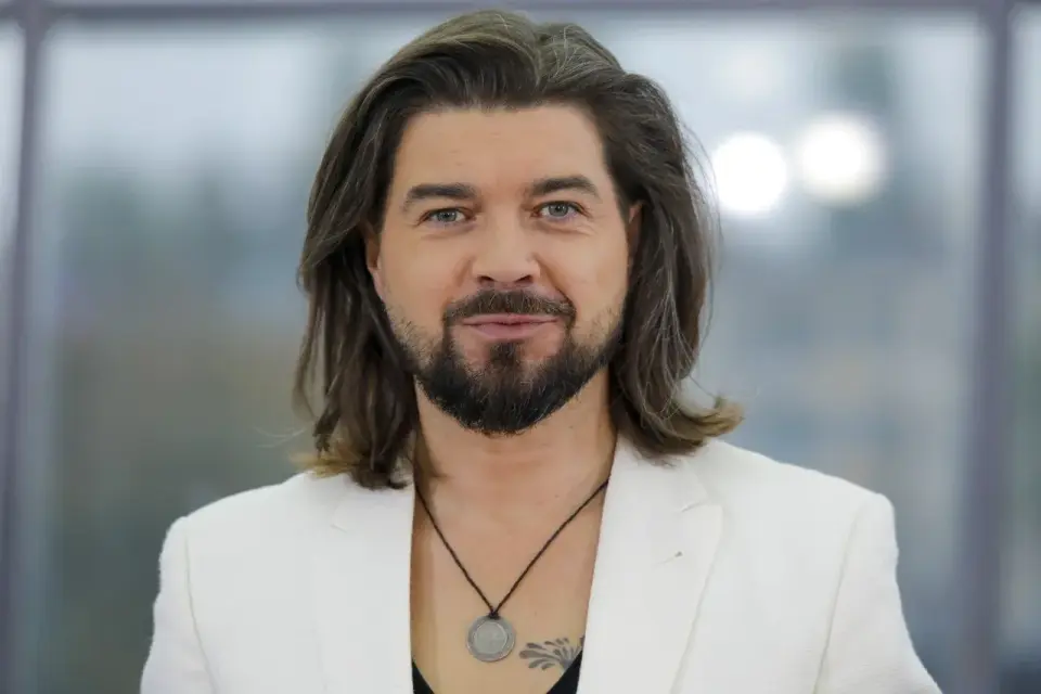 Tomasz Szczepanik: Wiek, żona, dzieci i kariera lidera Pectus