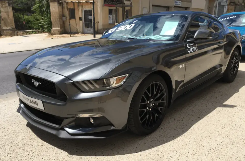 Ford Mustang w Polsce - ile kosztuje i czy nadal warto?
