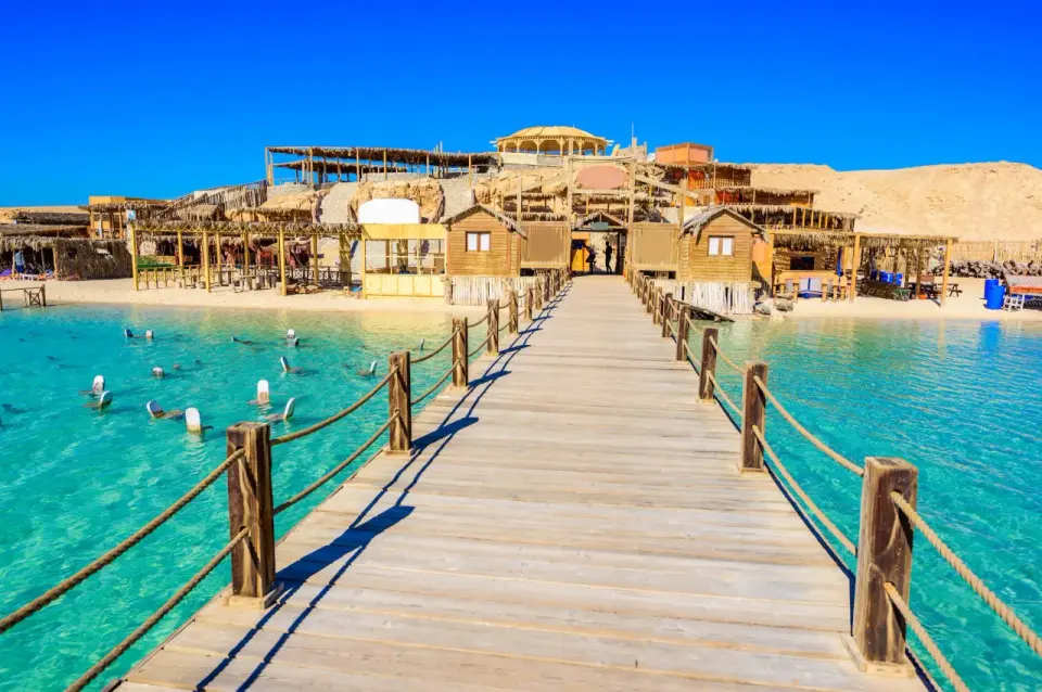 Orange Bay Hurghada - czy warto? Przewodnik po rajskiej plaży