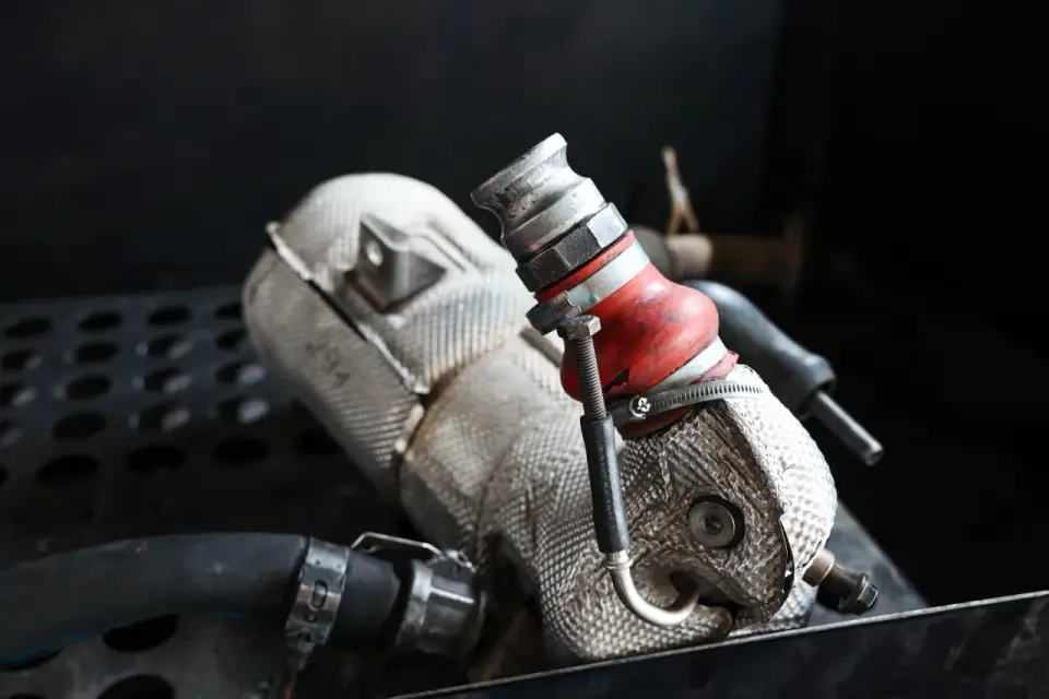 Błąd P246B Ford - Co blokuje regenerację DPF i jak to naprawić?