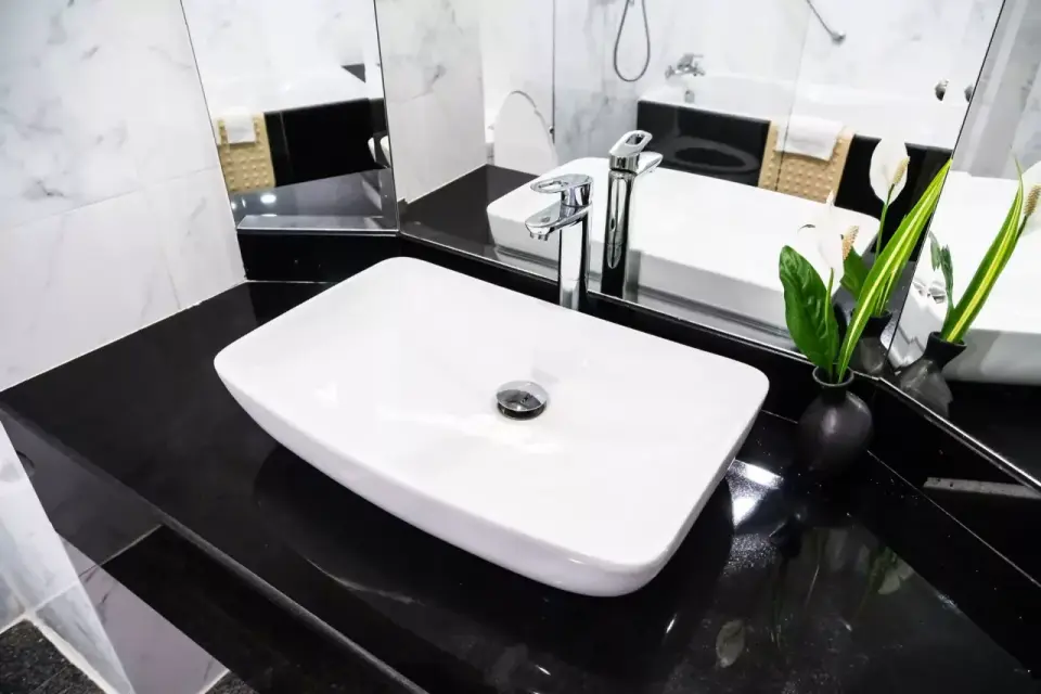 Ile kosztuje wymiana kranu w umywalce - ceny i porady