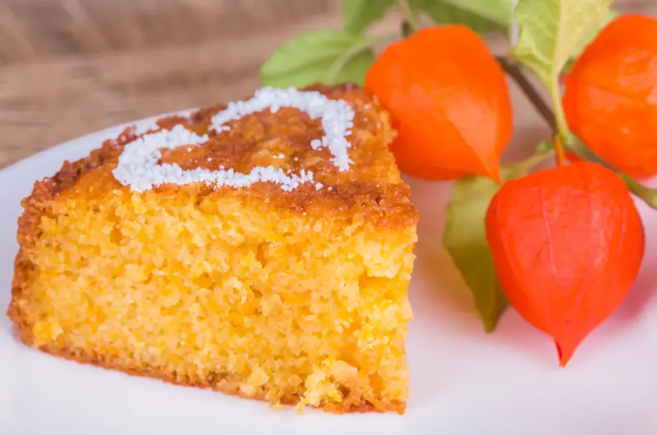 Brak jajek? Upiecz wilgotne ciasto dyniowe bez kompromisów!