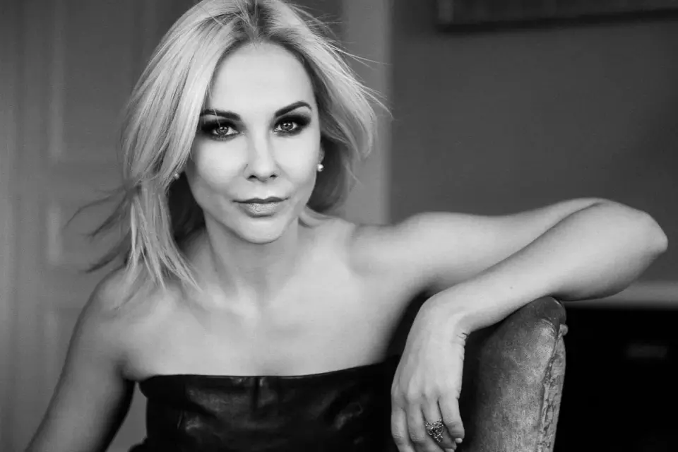 Anna Jędrzejowska TVN - Kim jest? Kariera, mąż i ciekawostki