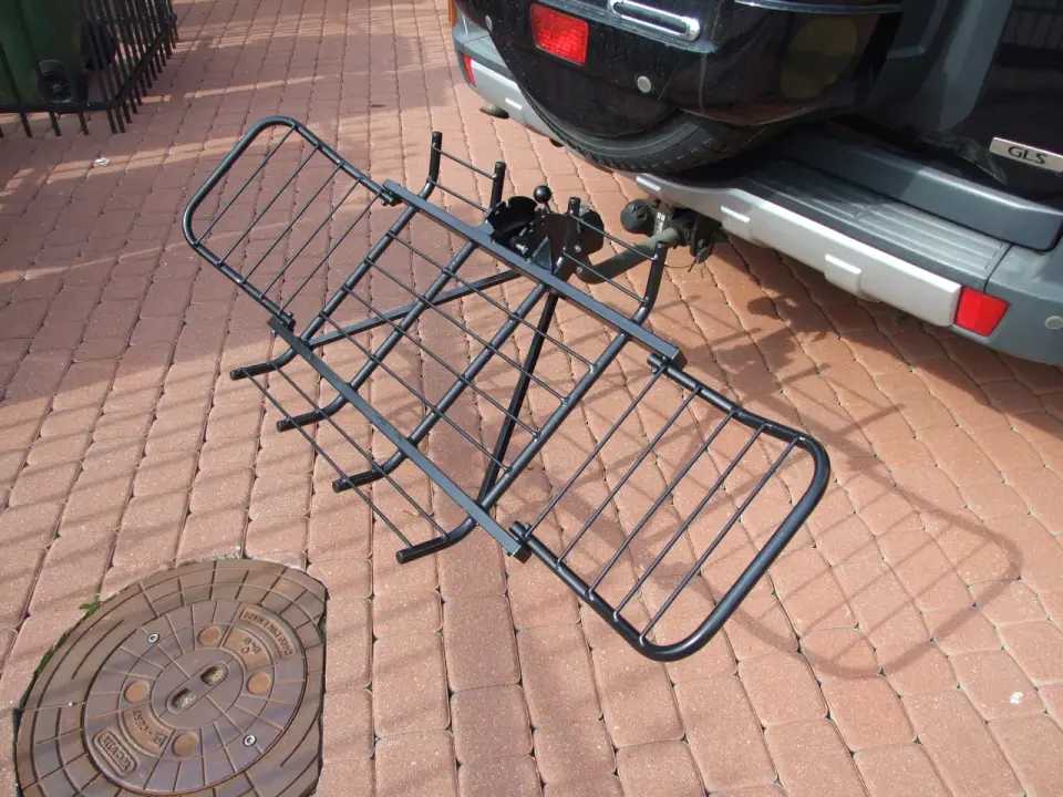 Platforma na hak do moto: Legalność, nacisk i wybór. Sprawdź!