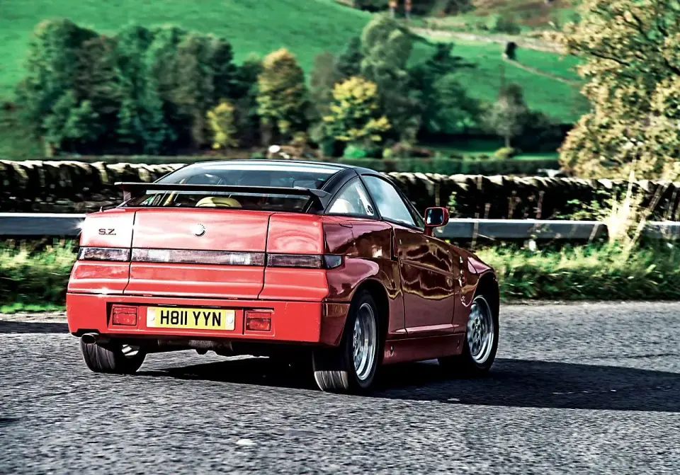 Alfa Romeo SZ - Historia, technika i na co uważać przy zakupie?