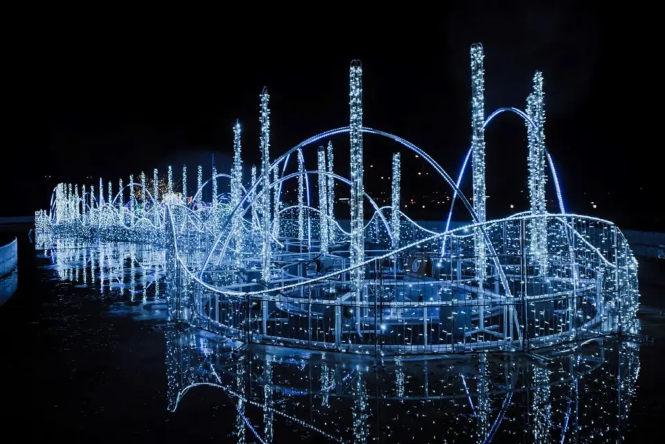 Nowy Świat Warszawa - Spacer, który łączy historię z miastem