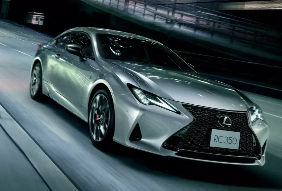 Lexus RC 350 - czy to wciąż dobre coupé na rynku wtórnym?