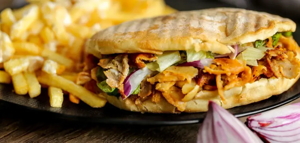 Knysza – Wrocławski street food, który musisz poznać!