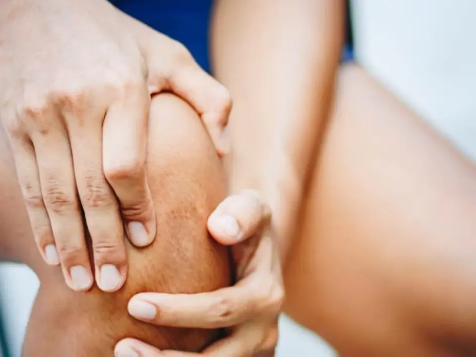 Gänsefuß am Knie - Ursachen & Therapie bei Schmerzen