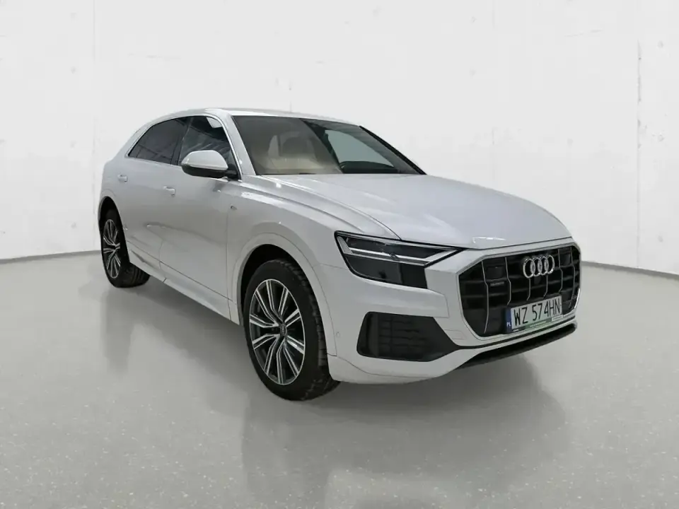 Audi Q8 w Polsce - ile kosztuje i którą wersję wybrać?