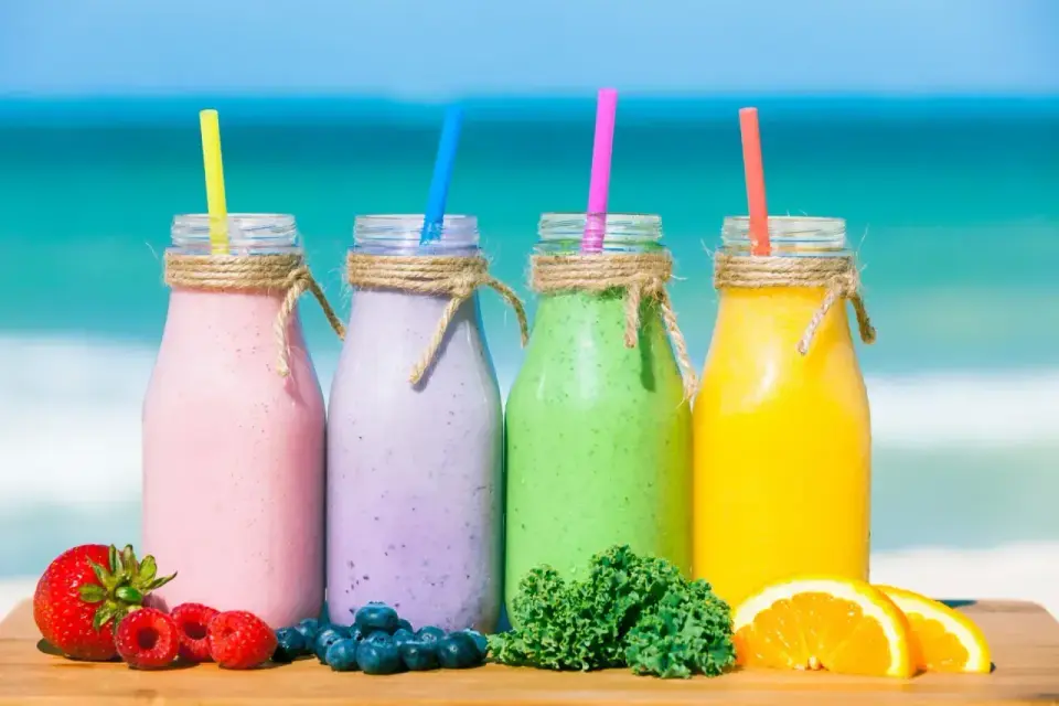Jak zrobić smoothie idealne? Przepis na gęsty koktajl