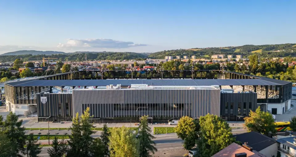 Stadion Sandecji w Nowym Sączu - Jak kupić bilet i gdzie zaparkować?