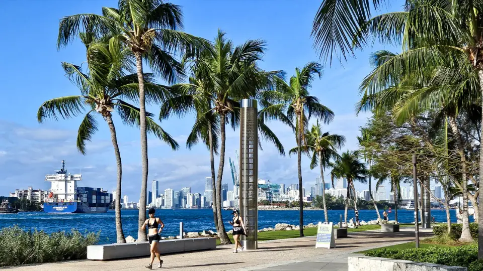 Kiedy jechać do Miami? Pogoda, ceny, huragany Twój przewodnik