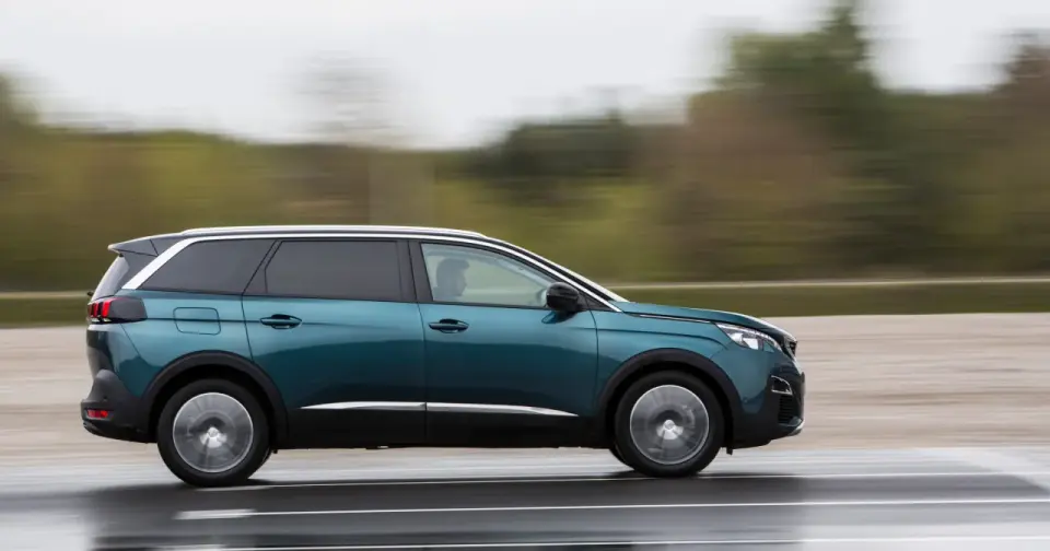 Peugeot 5008 2.0 HDi - Który diesel wybrać i na co uważać?