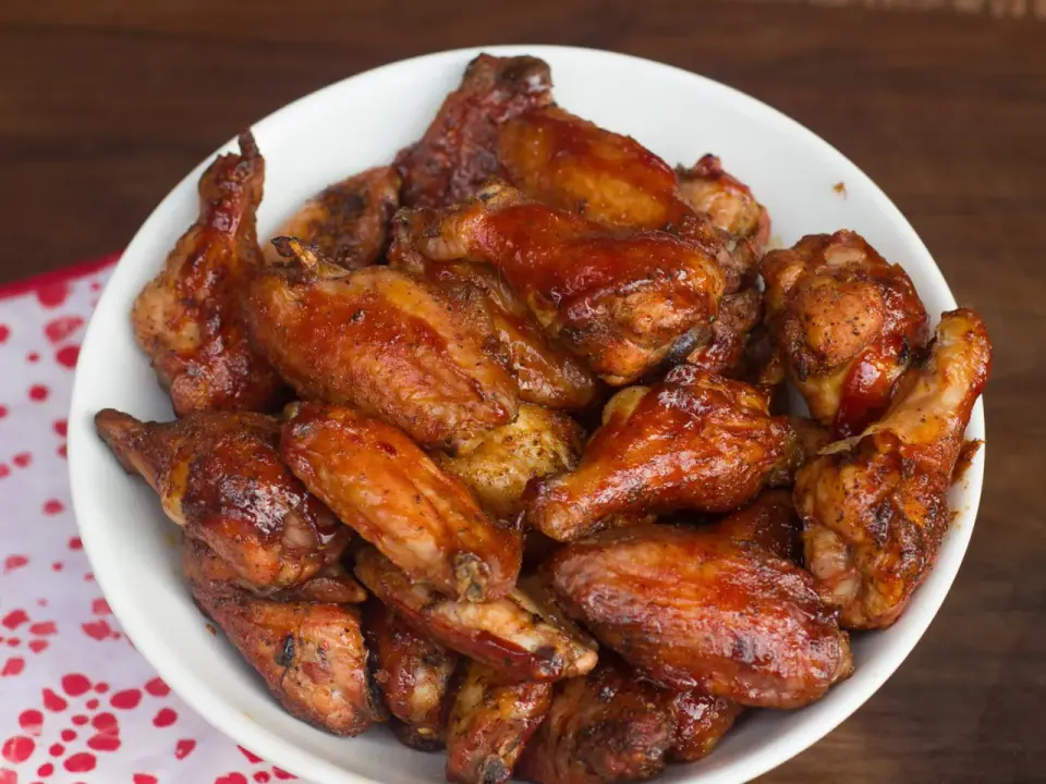 Réussir un poulet fumé au barbecue, peau croustillante