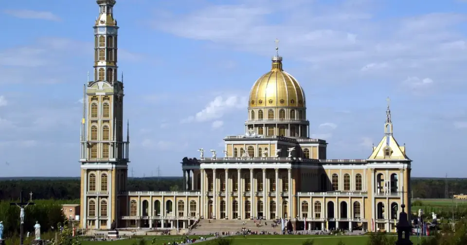 Licheń 2026 - Jak wybrać idealny termin wydarzeń?