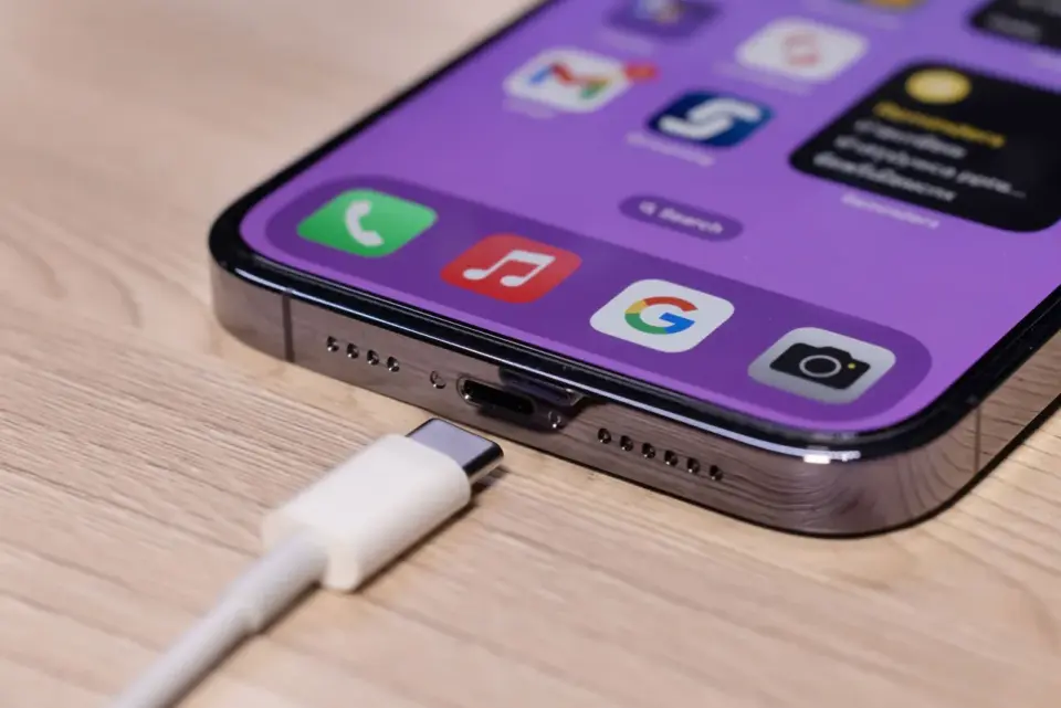 Jak dbać o baterię iPhone'a? Proste zasady i ustawienia